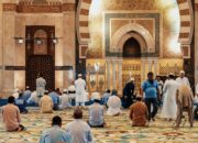 Panduan Lengkap Tata Cara Salat Idulfitri Beserta Niat dan Bacaannya