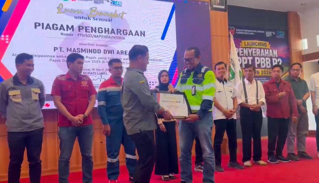 Konsisten Taat Pajak, MDA Kembali Terima Penghargaan dari Pemkab Luwu