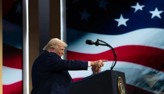 Beri Tenggat Waktu 48 Jam Buka Selat Hormuz, Trump Ancam Turunkan Neraka ke Iran