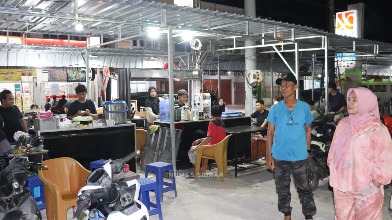 Wabup Sidrap Sulap Terminal Lama Rappang Jadi Pusat Kuliner UMKM