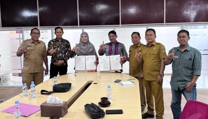 Pemkab Luwu Timur dan Unhas Teken Kerja Sama Pengembangan Informasi Geospasial