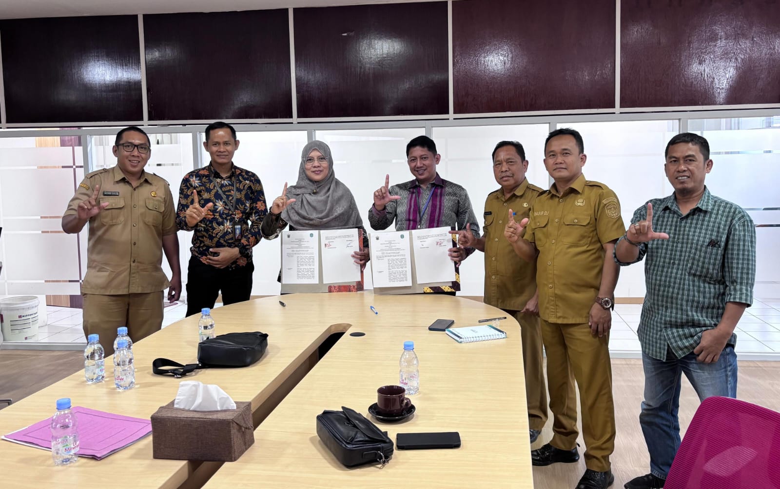 Pemkab Luwu Timur dan Unhas Teken Kerja Sama Pengembangan Informasi Geospasial