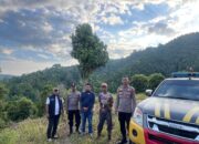 Tembus Medan Pegunungan, Ipda Sakaria Pimpin Patroli di Desa Terjauh Sidrap