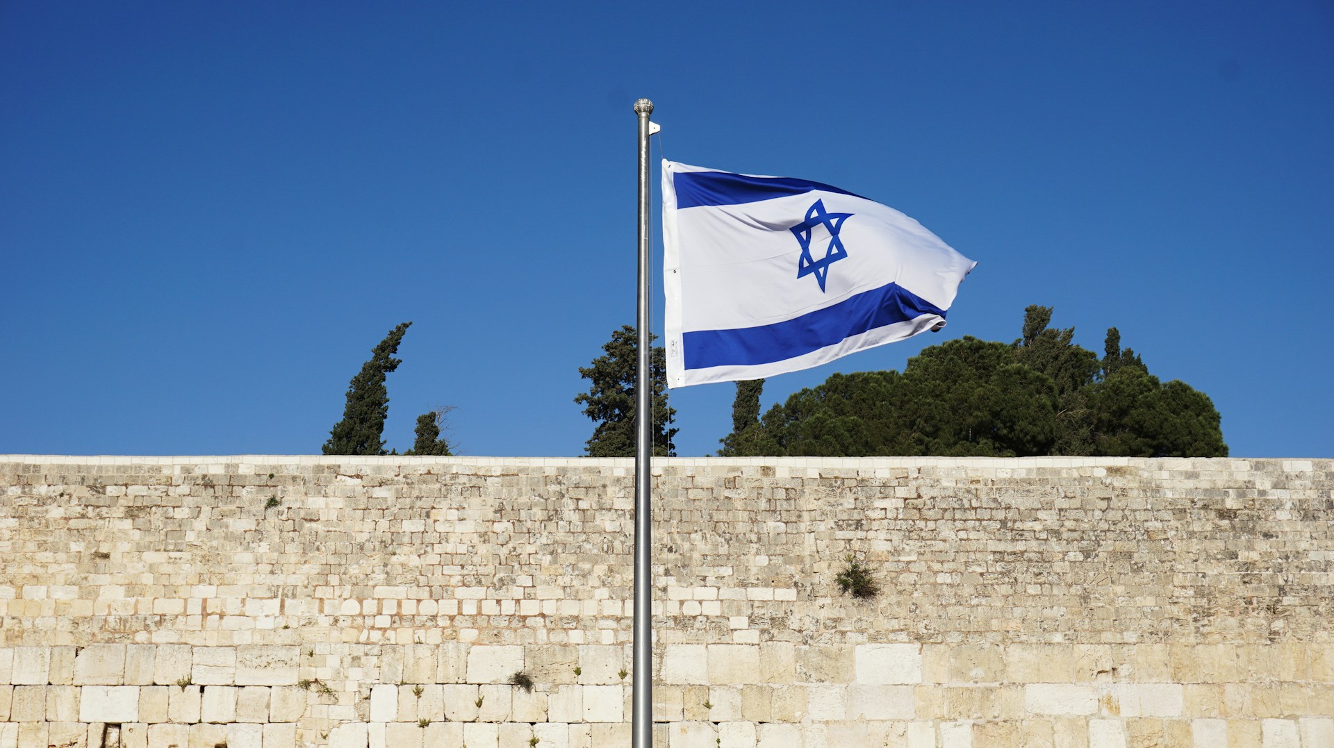 Iran Tuding AS Langgar Komitmen Usai Israel Hujani Lebanon dengan Ratusan Roket