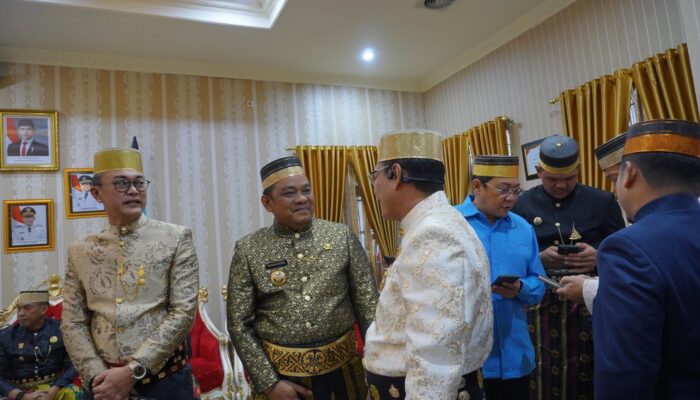 Hadiri Puncak HJB ke-696, Bupati Luwu Ikuti Prosesi Adat Matompang Arajang