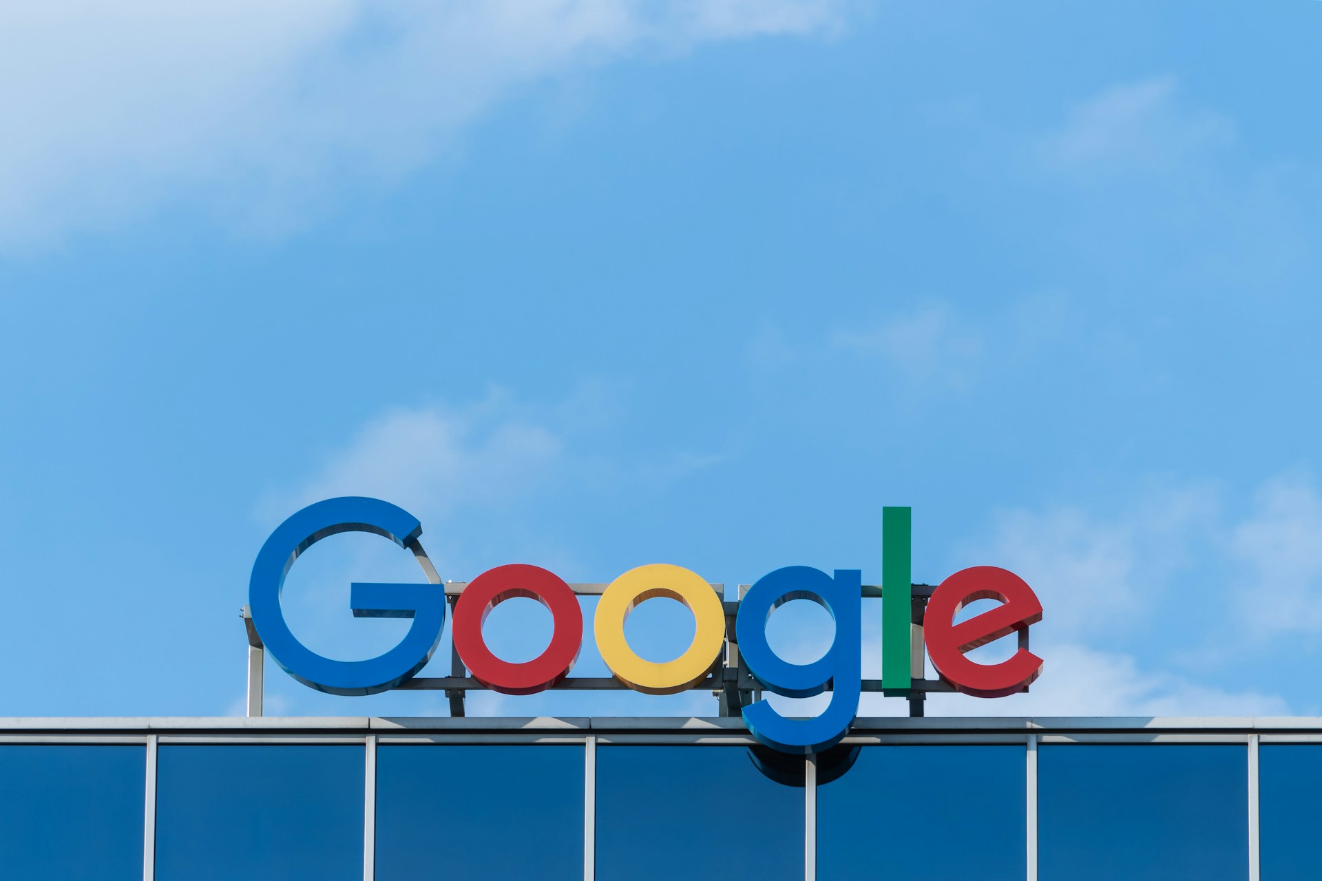 Komdigi Layangkan Panggilan Kedua untuk Meta dan Google Terkait Aturan Akun Anak