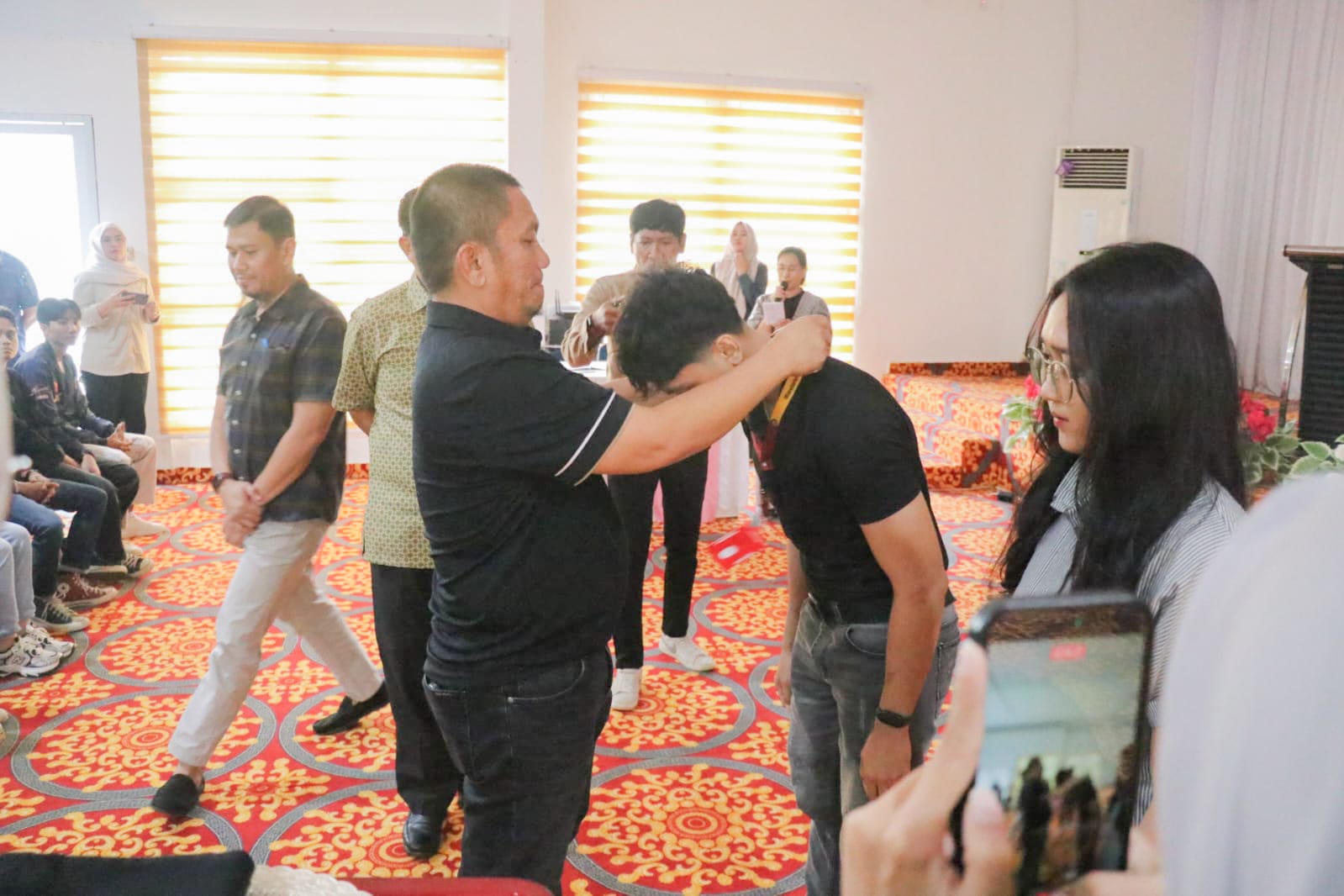 Pesan Bupati Lutim untuk 79 Peserta Mandalish: Jaga Nama Baik Bumi Batara Guru