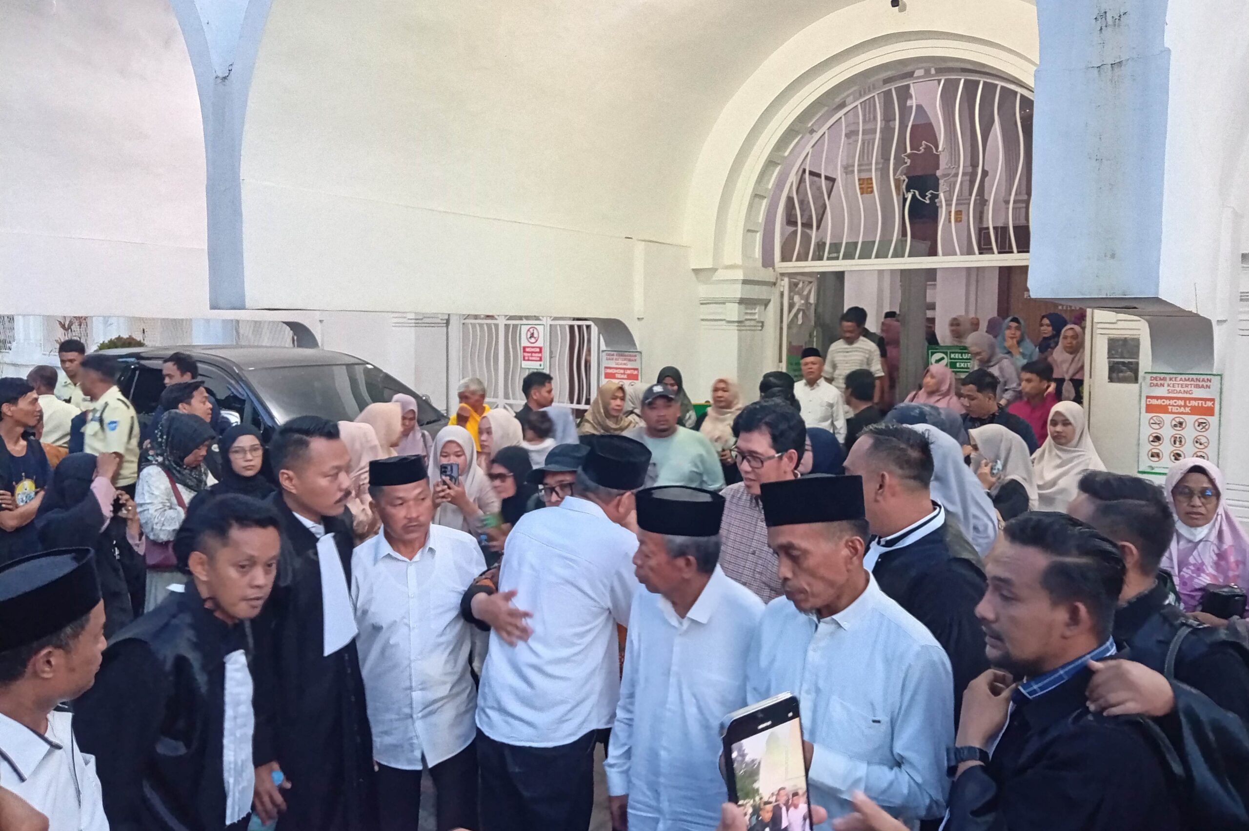 6 Komisioner BAZNAS Enrekang Divonis Bebas, Dana Zakat Bukan Keuangan Negara