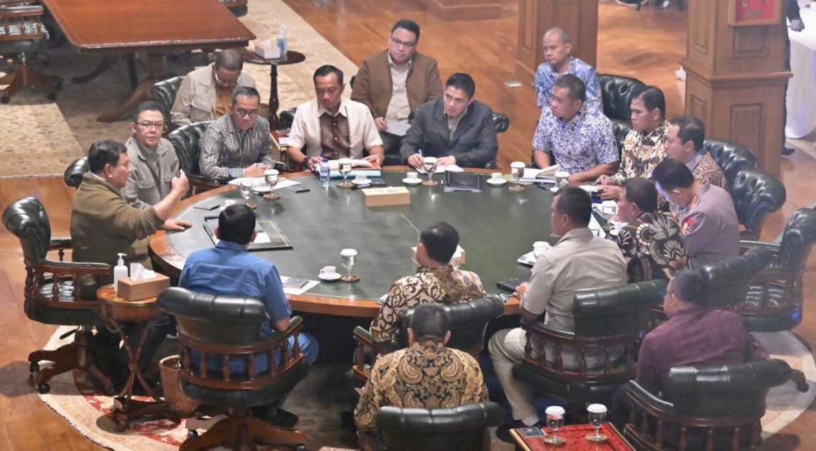 Rapat Terbatas di Hambalang, Bahas Pendidikan Hingga Kesejahteraan Buruh