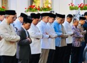 Prabowo Subianto Salat Iduladha Bersama Diaspora Indonesia di Prancis