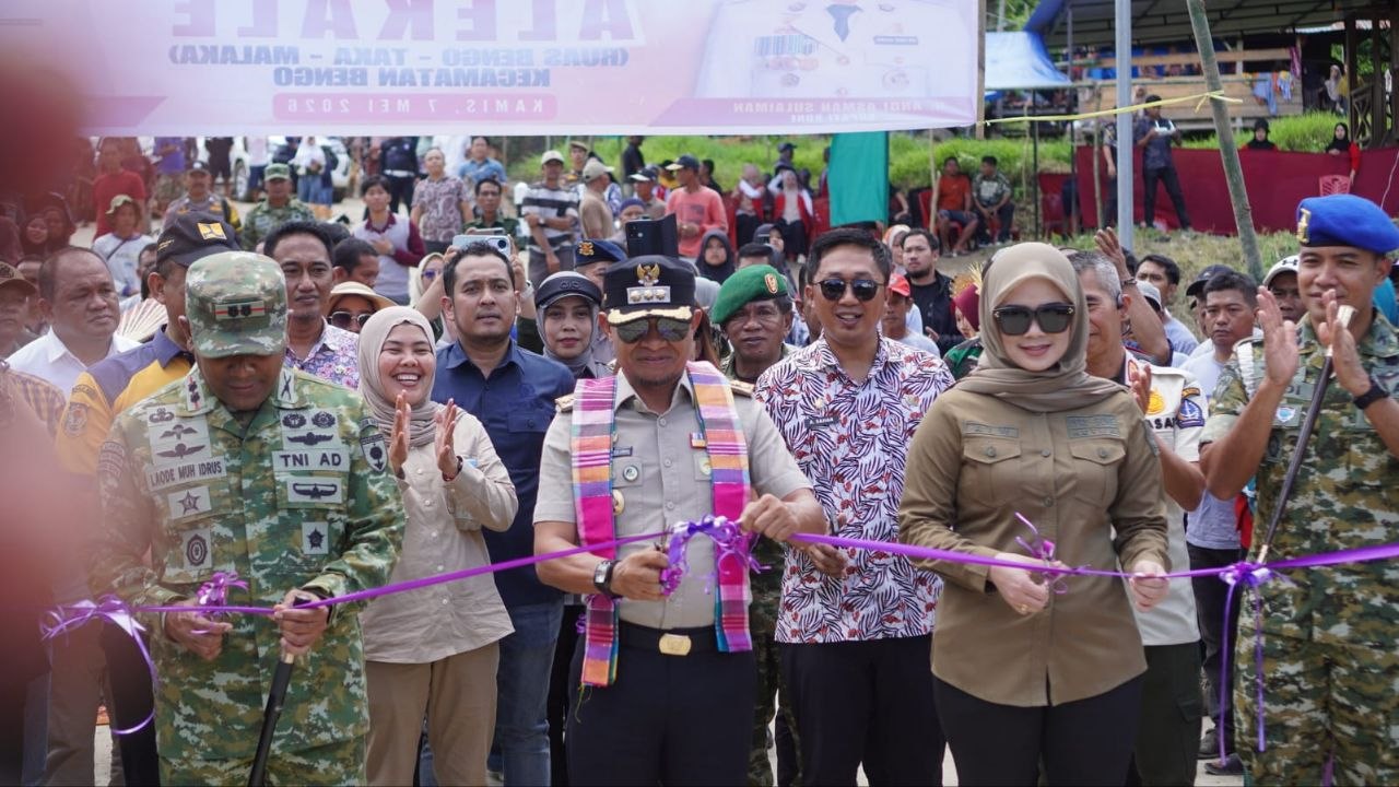 Tak Lagi Gunakan Bambu, Warga Dusun Taka, Bone Kini Nikmati Jembatan Permanen Alekale
