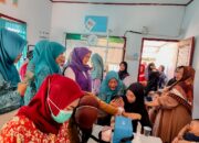 Ajak Warga Peduli Gizi Anak, Ketua TP PKK Palopo Blusukan ke Posyandu