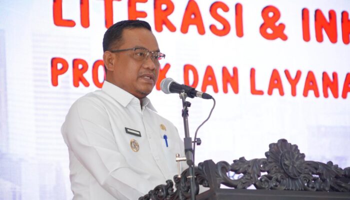 Tekan Pinjaman Ilegal, Bupati Luwu Sosialisasikan Produk Perbankan