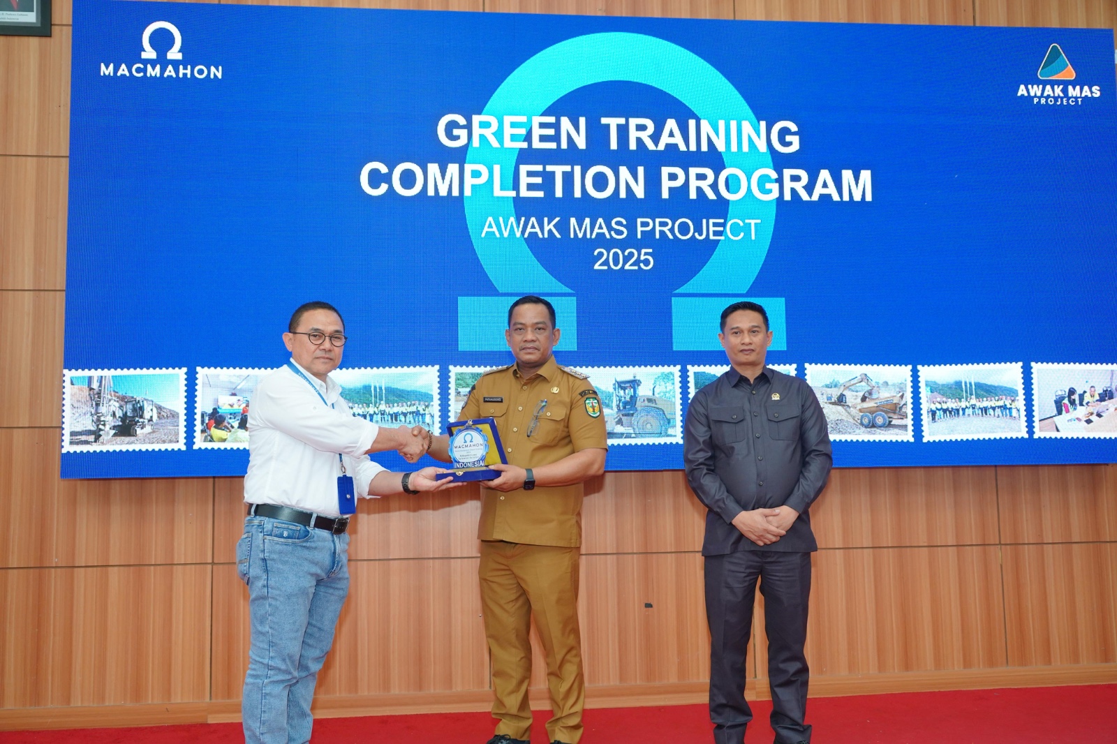 Bukti Komitmen CSR, PT Macmahon Cetak Puluhan Tenaga Kerja Lokal Berdaya Saing