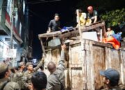 Puluhan Tahun Bikin Macet, Aktivitas Bongkar Muat Jalan Veteran Akhirnya Disterilkan