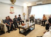 Wali Kota Makassar Resmi Jalani Pendataan Door-to-Door Sensus Ekonomi