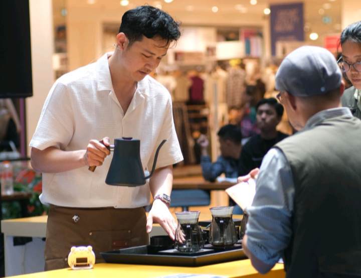 Rabica Coffee Bar Gandeng Roastery Jeffta Handoko, Hadirkan Pengalaman dan Sensasi Berbeda bagi Penikmat Kopi di Makassar