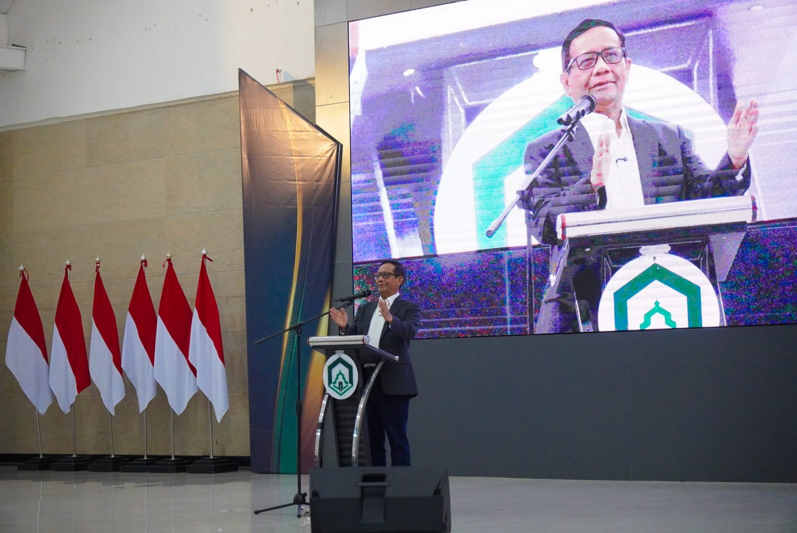 Prof Mahfud MD Bawakan Kuliah Umum di UIN Palopo