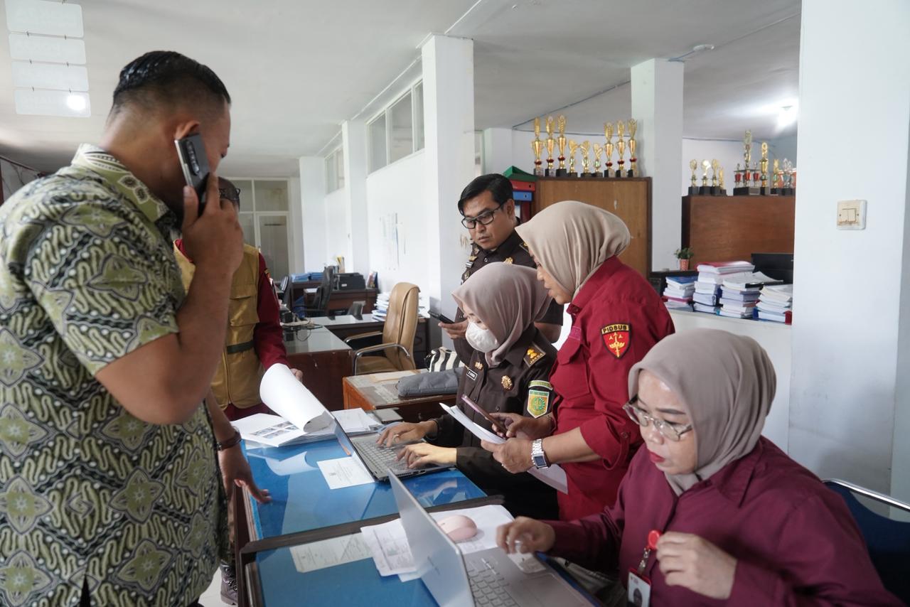 Dugaan Korupsi Perpustakaan Digital, Kejati Sulsel Geledah Kantor Dinas Pendidikan