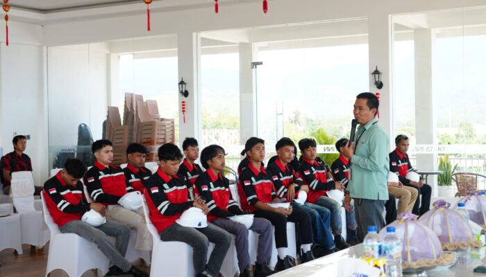 PT Vale Latih dan Sertifikasi Operator Alat Berat Lokal
