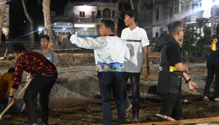 Tinjau Stadion Ganggawa Hingga Malam, Bupati Syaharuddin Pastikan Sidrap Siap Gelar Porsenijar
