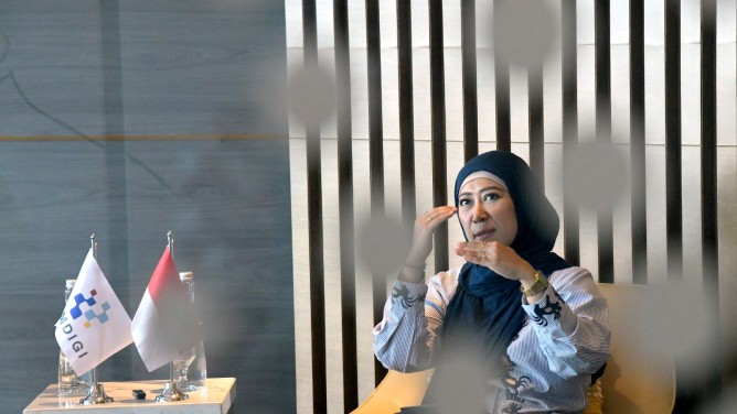 Ajak Massa Jaga Ruang Digital, Meutya Hafid Peringatkan Bahaya Hoaks Saat Demo