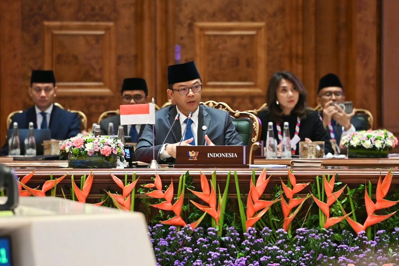Menlu Sugiono Bakal Hadiri Pemakaman Ali Khamenei