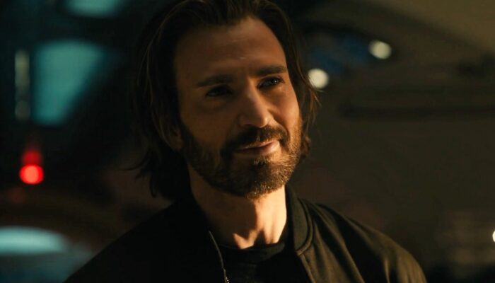 Chris Evans Kembali Bawa Mjolnir Lawan Doctor Doom