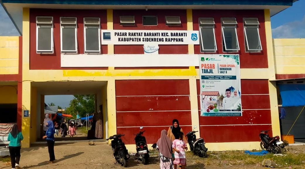 Pasar Baranti Sidrap Gratiskan Los Pedagang, Cukup Bayar Retribusi Rp3.000