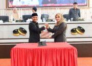 DPRD Bone Sepakat Sahkan Perda APBD 2025, Bupati Andi Asman Apresiasi Sinergi Legislatif