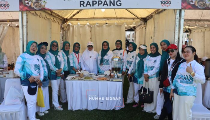 Dekranasda dan TP PKK Sidrap Semarakkan Jalan Sehat Anti Mager di Makassar