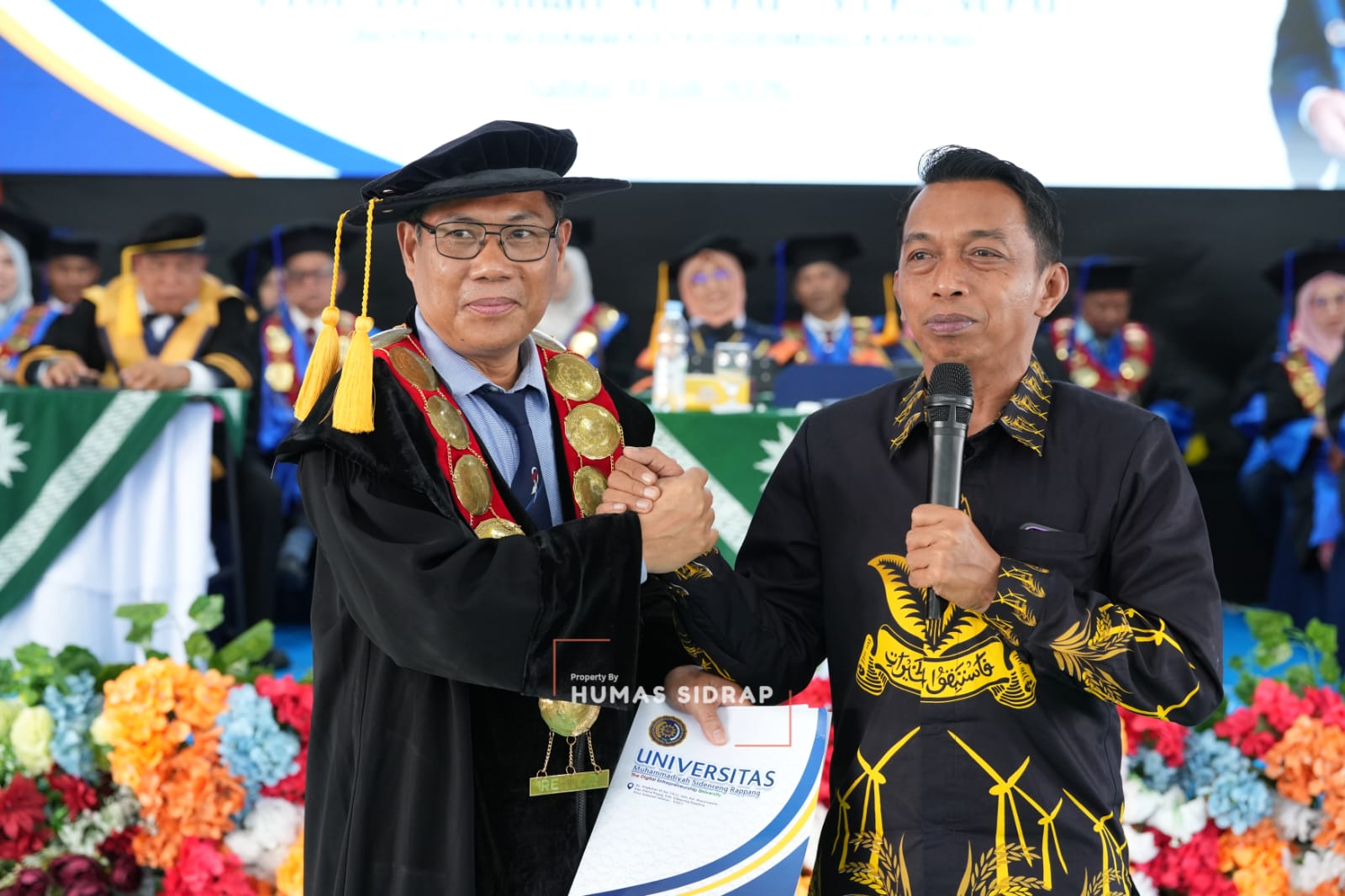 Bupati Sidrap Hadiri Wisuda UMS dan Tegaskan Visi Pendidikan Unggul Daerah