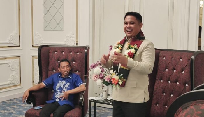 Tinjau Kondisi Pekerja Migran, Wamen BP2MI Gelar Pertemuan dengan Bupati Sidrap