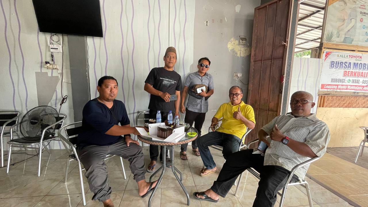 Kejutan Ulang Tahun Hangatkan Suasana Perayaan Ketua SOKSI Golkar Sidrap