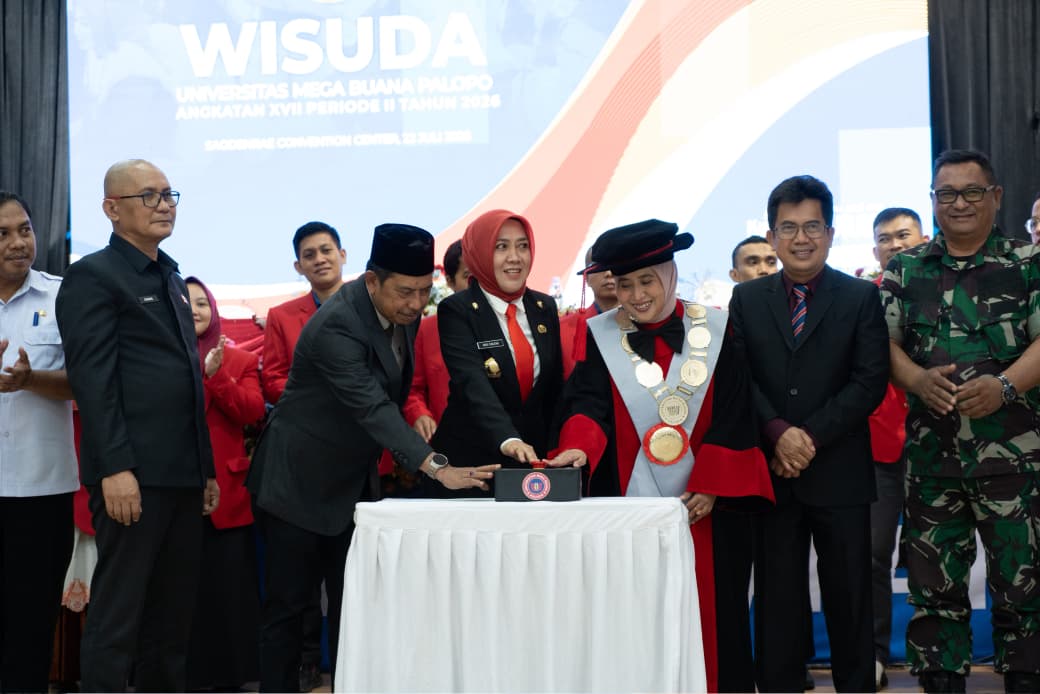 Universitas Mega Buana Palopo Luluskan 591 Sarjana Kebidanan dari 16 Provinsi