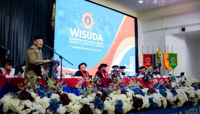 UMB Palopo Wisuda 578 Sarjana Kebidanan dari 18 Provinsi