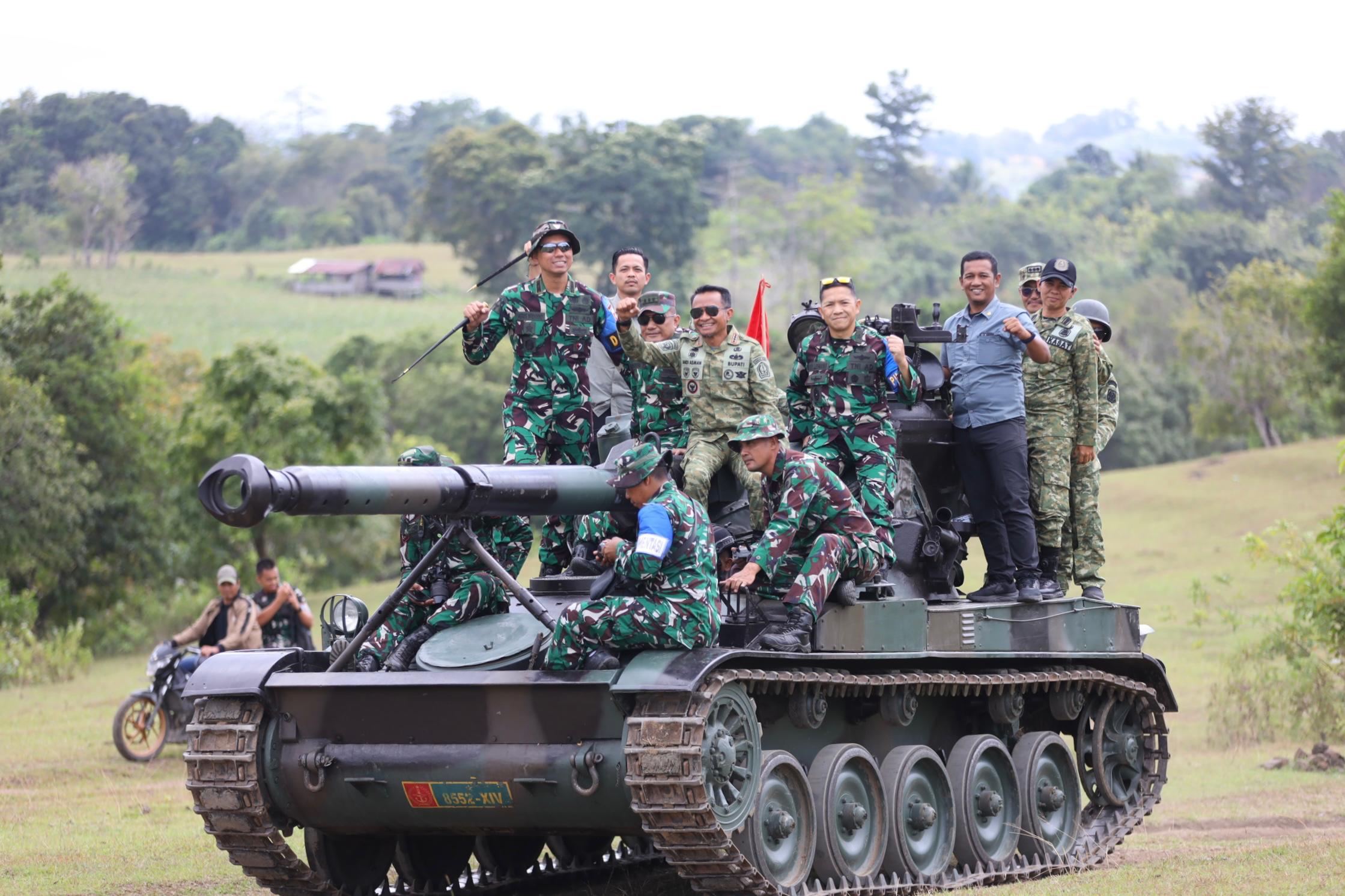 Prajurit Yonkav 10/Mendagiri Gelar Latihan Menembak Ranpur di Bance’e