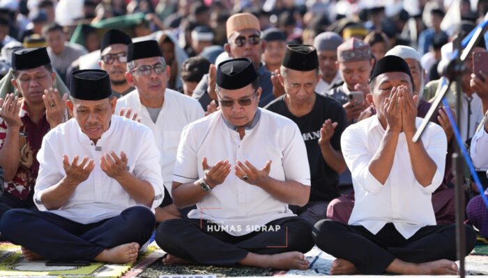 Kemarau Berkepanjangan, Warga Sidrap Gelar Salat Istisqa