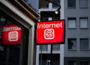 Tok! MK Putuskan Sisa Kuota Internet Milik Konsumen Tak Boleh Hangus Sepihak