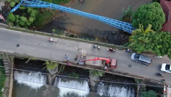 Setahun Kepemimpinan Wali Kota Palopo: Jembatan Merah, dari Penantian Menuju Pembangunan