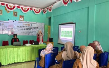 KKN-T Unhas dan Pemdes Kayu Loe Bentuk Pengelola Bank Sampah