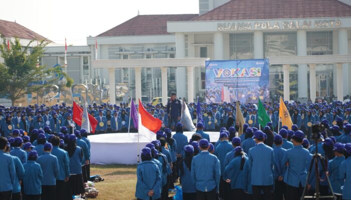 1.808 Mahasiswa Baru Politeknik Dewantara Dilantik, Naik 70 Persen