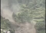 Banjir dan Longsor Lumpur Terjang Tibet, 558 Orang Hilang