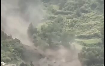 Banjir dan Longsor Lumpur Terjang Tibet, 558 Orang Hilang Banjir dan Longsor Lumpur Terjang Tibet, 558 Orang Hilang