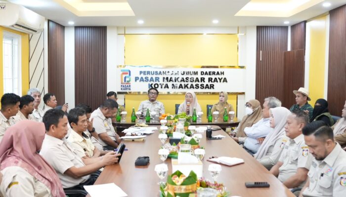 Sampah Pasar Makassar Jadi Masalah, Melinda Aksa Ancam Tindak Tegas Pedagang Nakal