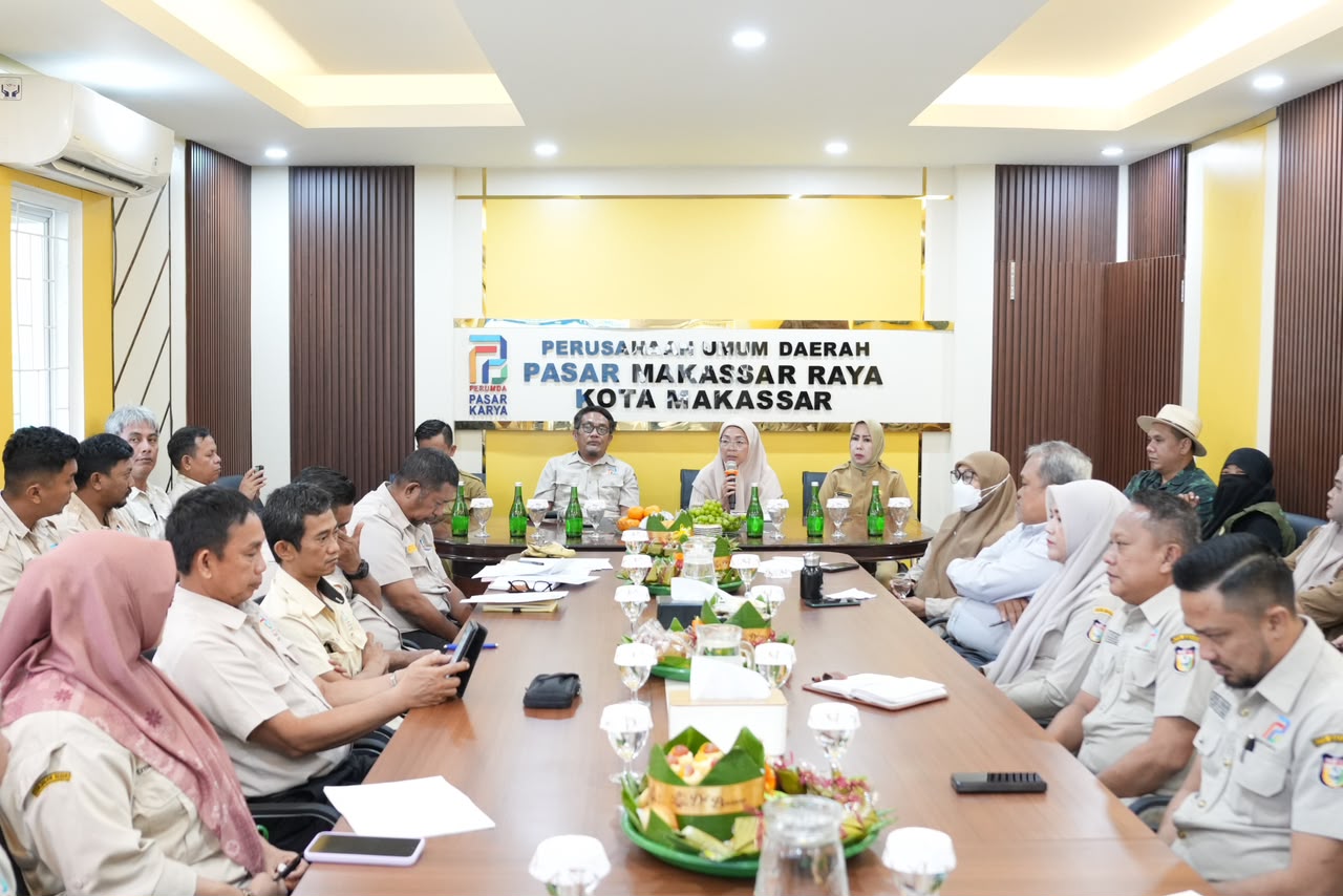 Sampah Pasar Makassar Jadi Masalah, Melinda Aksa Ancam Tindak Tegas Pedagang Nakal