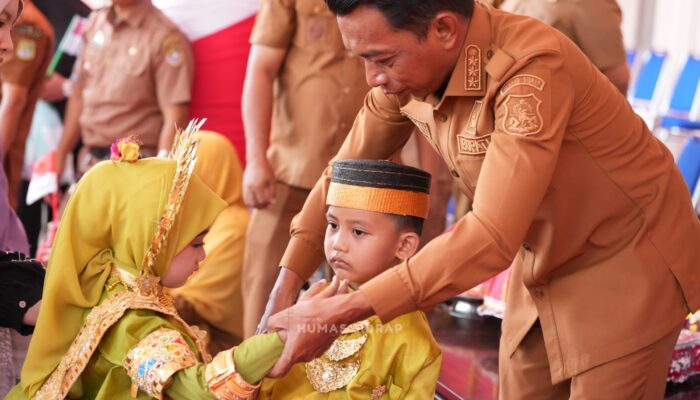 Karnaval TK-PAUD Meriahkan HUT ke-81 RI di Maritengngae