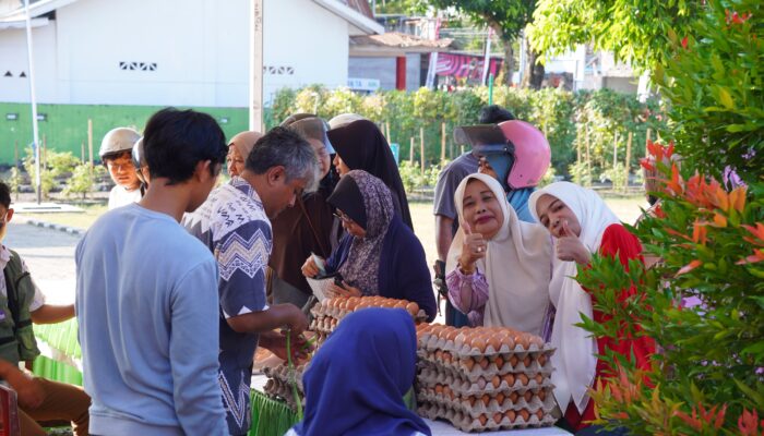 Stabilkan Harga Pangan, Pemkab Bone Gelar Pasar Murah di Lima Kecamatan