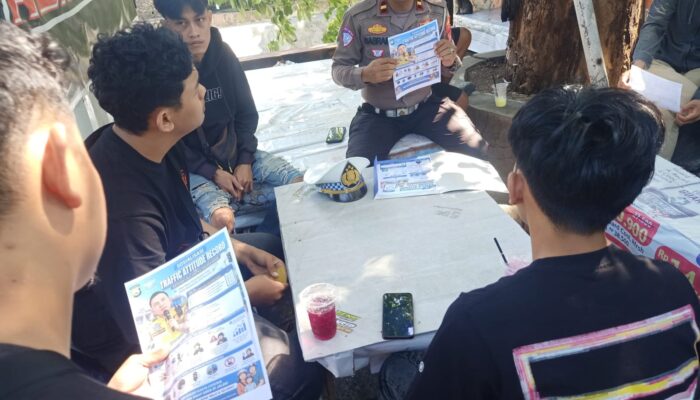 Satlantas Polres Bone Sosialisasikan Traffic Attitude Record kepada Komunitas Ojol