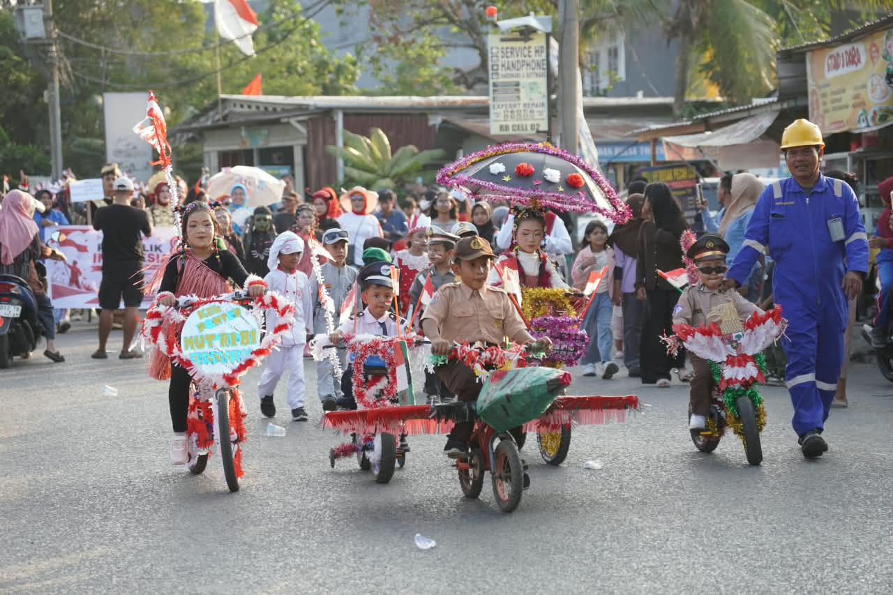 Warga Pontap Palopo Meriahkan HUT ke-81 RI dengan Lomba dan Karnaval